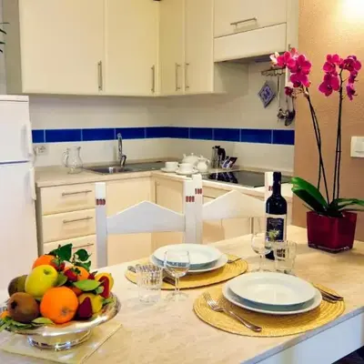 Tranquil Lantana Resort 2 Bedroom Apartments Sleeps 7 persons