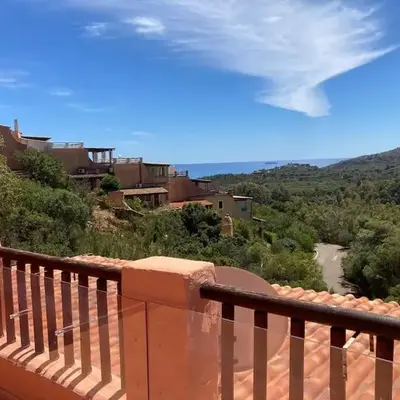 Villetta residenziale vista mare