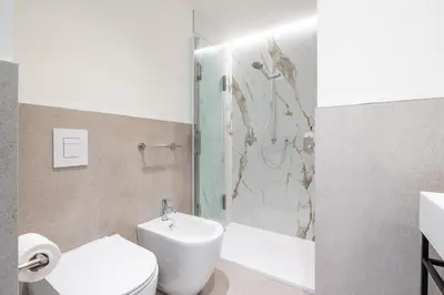 Bagno di Karalin Sonnino Suites