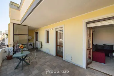 Balcone o terrazza di Sole e Città by Propertize