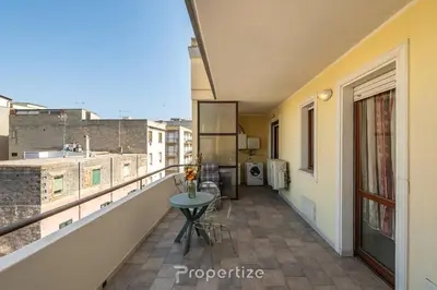 Balcone o terrazza di Sole e Città by Propertize