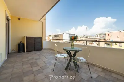 Balcone o terrazza di Sole e Città by Propertize