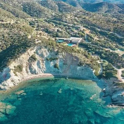 ISA-Ecovillage with swimming-pool in Teulada surrounded by greenery just 400 meters from the sea