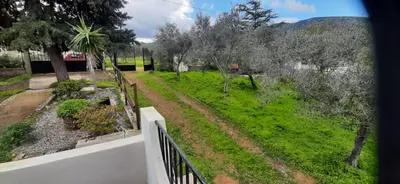 Giardino di casa vacanza le bleu et le vert a 180 mt dal mare