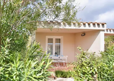 Giardino di Residence in Costa Rei just 450 meters from the beach, apartments with air conditioning and outdoor private area