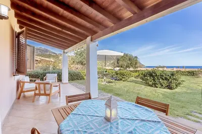 Paesaggio naturale nelle vicinanze della casa vacanze