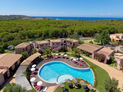 Piscina di Three-room apartment with pool o nelle vicinanze