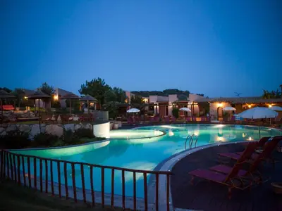 Piscina di Two-room apartment in a complex o nelle vicinanze