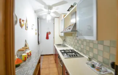 Cucina o angolo cottura di 2 Bedroom Stunning Apartment In Solanas