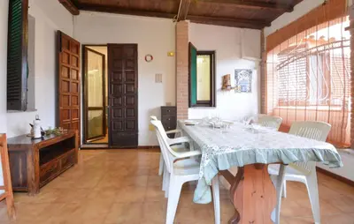 Planimetria di 2 Bedroom Stunning Apartment In Solanas