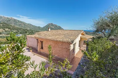 Paesaggio naturale nelle vicinanze della casa vacanze