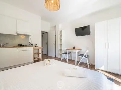 Cucina o angolo cottura di Monteverdi Apartments - Studio 1