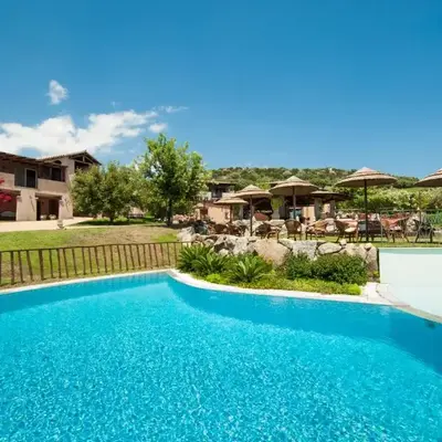 Residence with swimming-pool in Campulongu just 600 mt from the sea