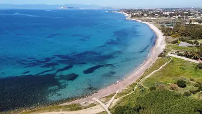 Paesaggio naturale nelle vicinanze della villa