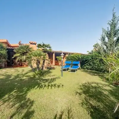 Villa De Janas