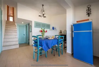 Cucina o angolo cottura di Villa Acquamarina a 2 passi dal mare