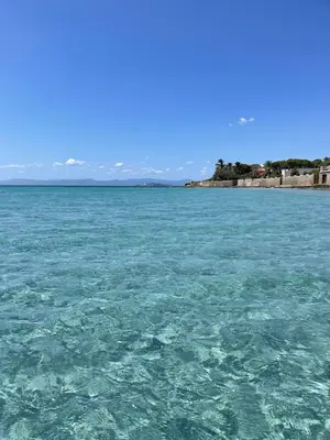 Paesaggio naturale nelle vicinanze della villa