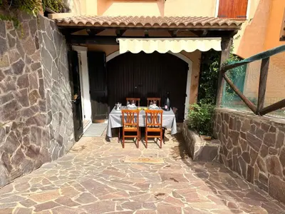 Patio o area all'aperto di dépendance President villa Tuerredda