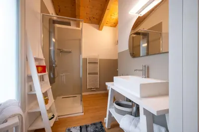 Bagno di Camere in villa da Anna, Poggio dei Pini