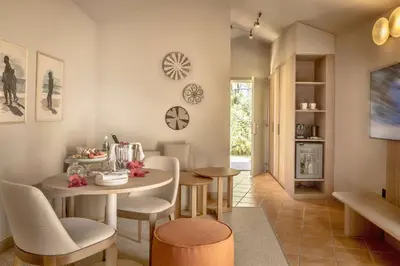 Cucina o angolo cottura di Veridia Resort Sardinia, a member of Radisson Individuals