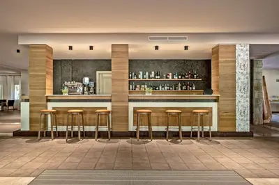 Salone o bar di Veridia Resort Sardinia, a member of Radisson Individuals