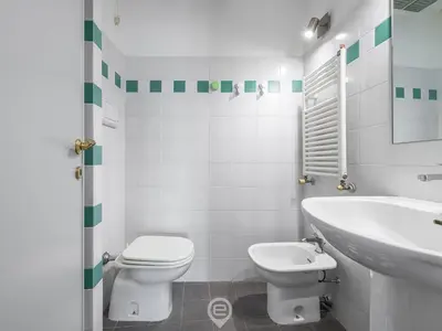 Bagno di City View Apartment