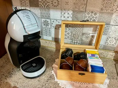 Set per la preparazione di tè e caffè presso Casa BarorAngela