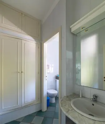 Bagno di Villa Luna Home Holiday 100 mt from the sea