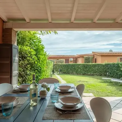 2 minutes' walk from the sea- cozy ande full-equipped house