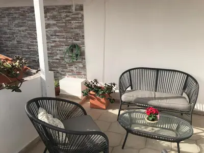 Area soggiorno di Centro e mare vicini