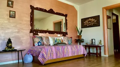 Letto o letti in una camera di My Spiritual Vintage Home For You!