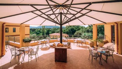 Ristorante o altro punto ristoro di Hotel with swimming pool in Arbus