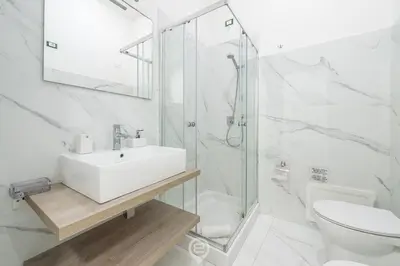 Bagno di Guest Room Historic Centre