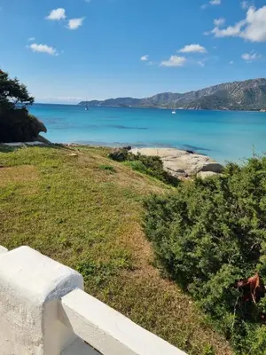 Paesaggio naturale nelle vicinanze della villa