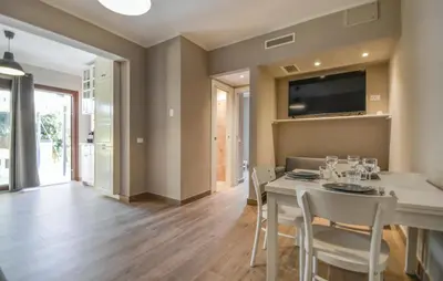 TV o dispositivi per l'intrattenimento presso Stunning Home In Quartu S Elena Ca