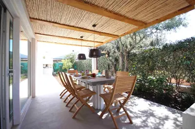 Giardino di Villa Maria Cristina, modern villa near beach
