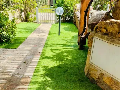 Giardino di Villa Azzurra a due passi dal mare