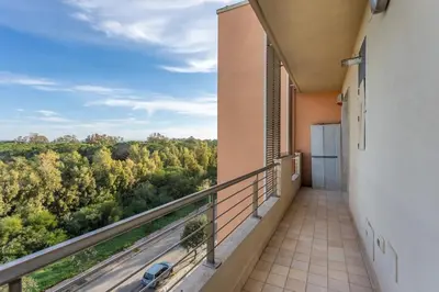 Balcone o terrazza di Emerald Wave - House on the beach with pool