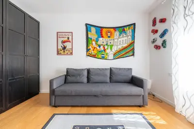 Area soggiorno di Spacious and bright 2 BR apartment near Poetto