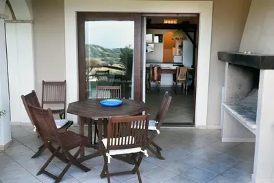 Patio o area all'aperto di Casa Mistral By La Via Del Mare Viaggi e Vacanze