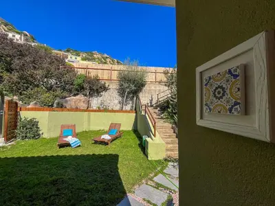 Giardino di Privacy and relax- Nice house 5 minutes from the beach