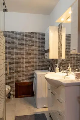 Bagno di MaisonIglesias Free Parking