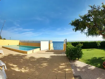 Paesaggio naturale nelle vicinanze della villa