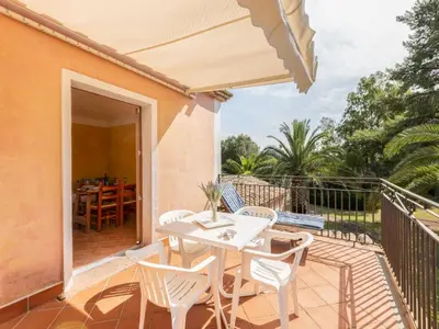 Balcone o terrazza di Apartment Baia delle Palme-2 by Interhome