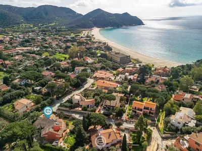 Paesaggio naturale nelle vicinanze della casa vacanze