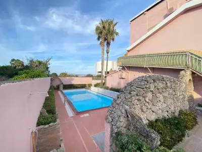 Piscina di Vincent house o nelle vicinanze