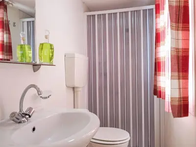 Bagno di Holiday Home S'Ena Arrubia by Interhome