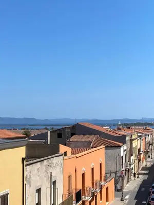 Vista generica sul mare o vista sul mare dall'interno della casa vacanze