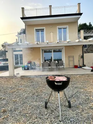 Attrezzature per barbecue disponibili per gli ospiti della villa
