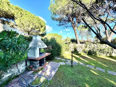 Giardino di Villa Dona', Santa Margherita di Pula
